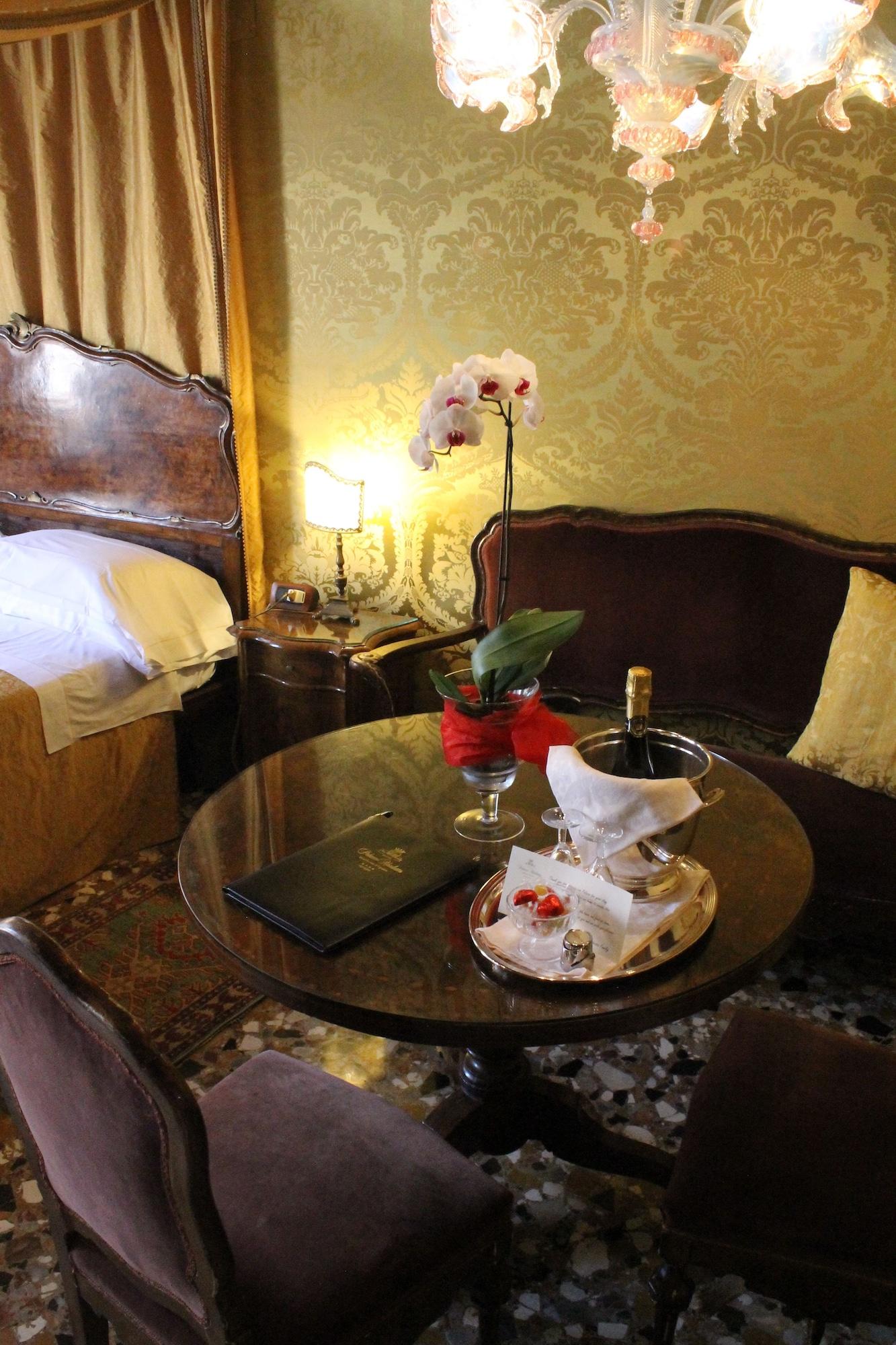 Hotel Palazzo Abadessa Venice Exterior photo