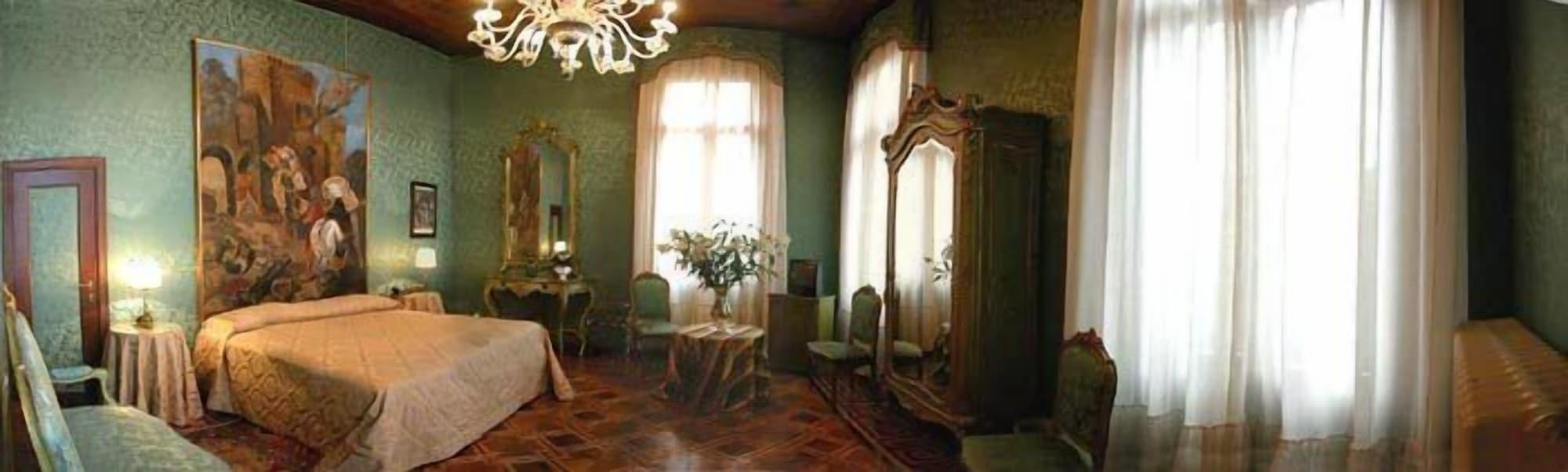 Hotel Palazzo Abadessa Venice Exterior photo
