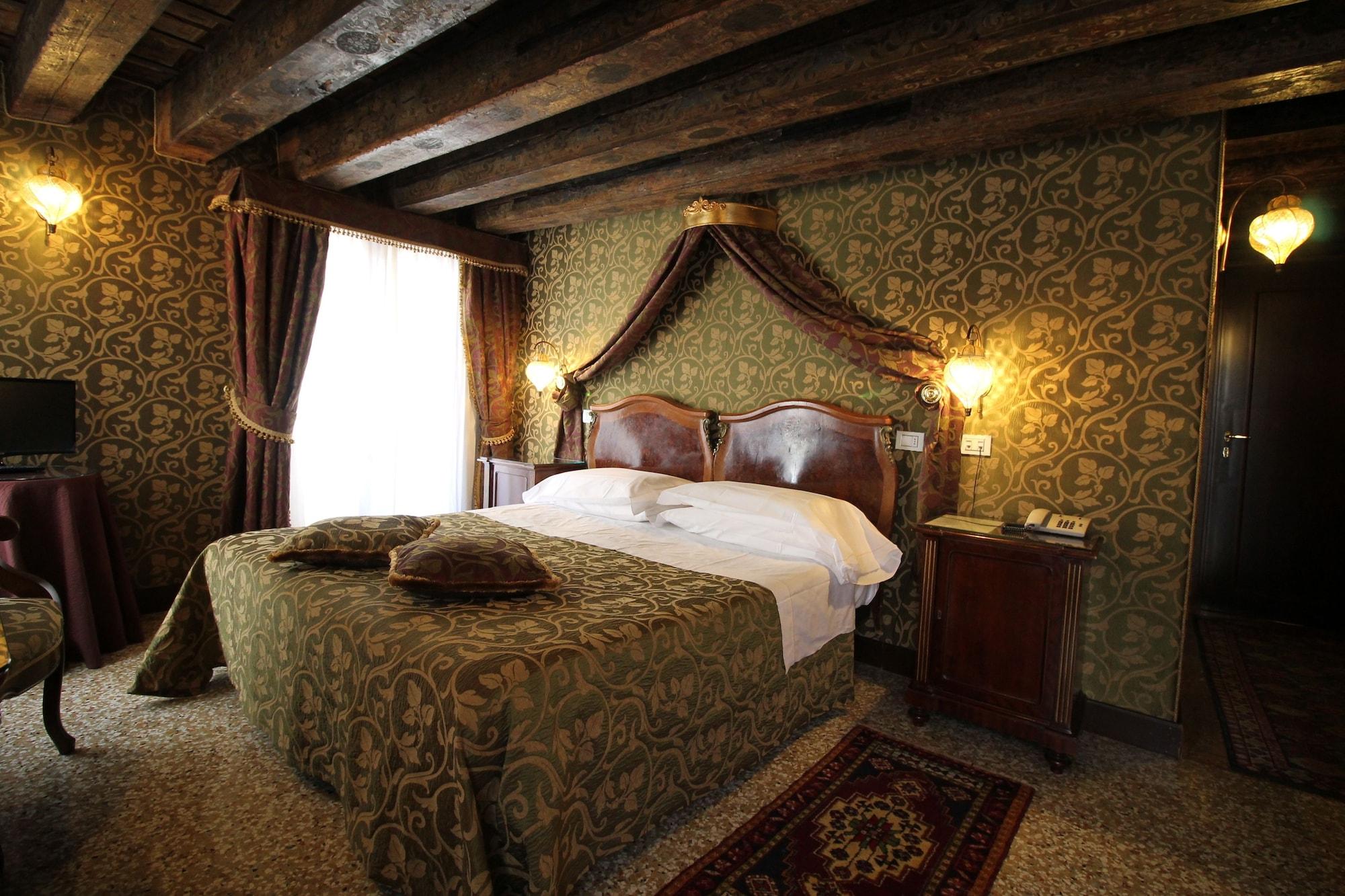 Hotel Palazzo Abadessa Venice Exterior photo