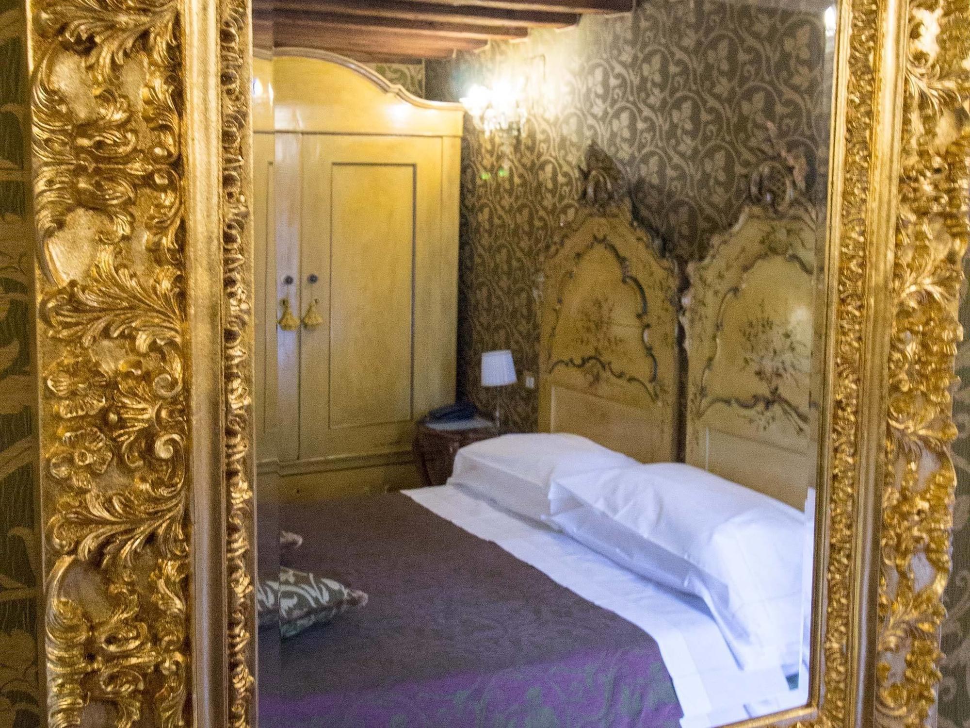 Hotel Palazzo Abadessa Venice Exterior photo