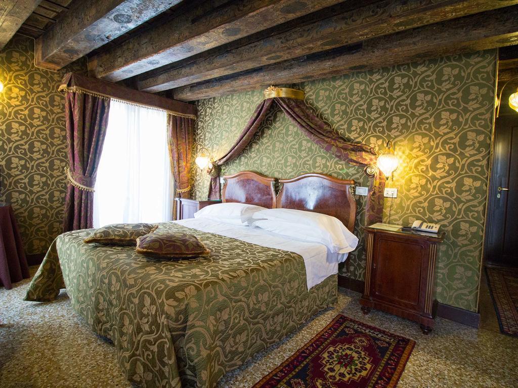 Hotel Palazzo Abadessa Venice Exterior photo
