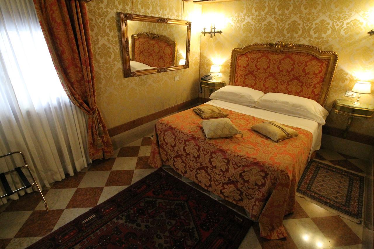 Hotel Palazzo Abadessa Venice Exterior photo
